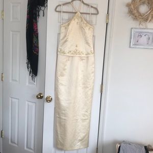 BNWT {David’s Bridal} Pale Yellow Formal Dress